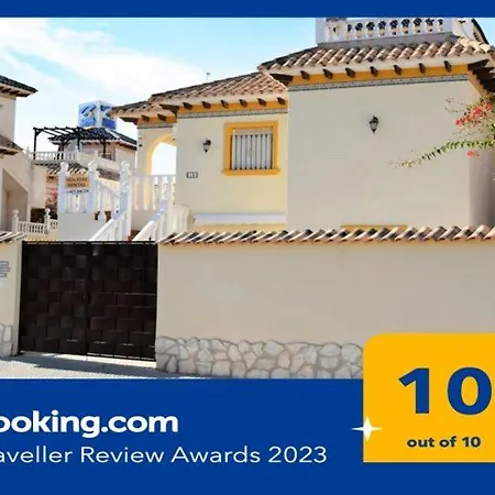 Apartament Upper Floor With Semi-private Pool *