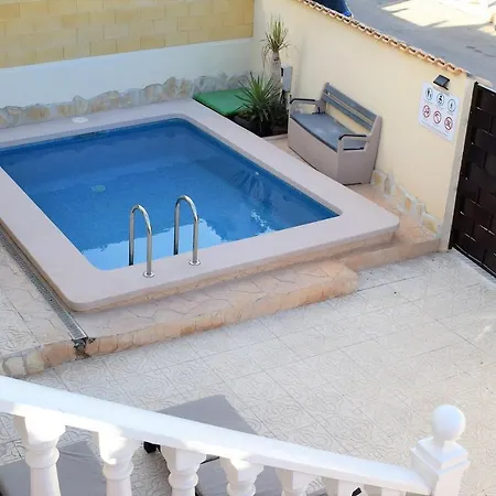 Apartament Upper Floor With Semi-private Pool *