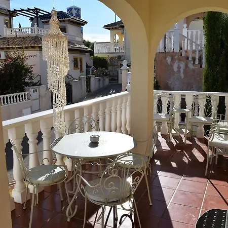 Apartment Upper Floor With Semi-private Pool Orihuela